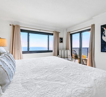 Emerald Towers 1302 - Salty Smile