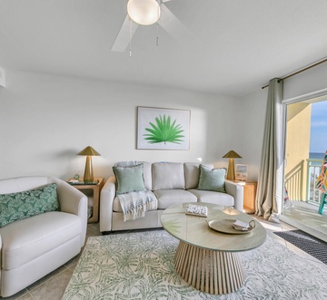 Pelican Isle 215 - The Emerald Spritz