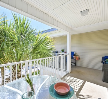 Grand Caribbean 310 - The Surf Shack