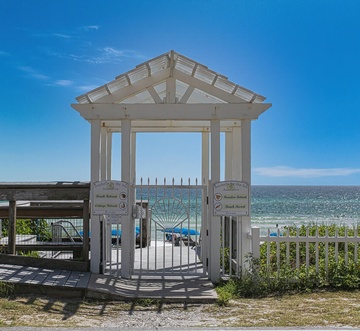 Beach Resort 401 - Blue View