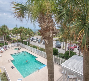 Grand Caribbean 310 - The Surf Shack