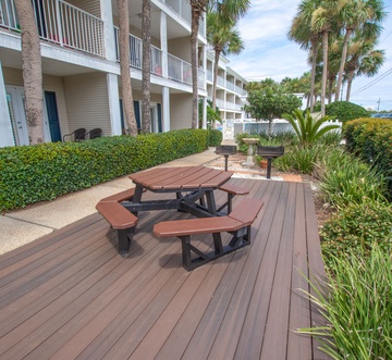 Grand Caribbean 310 - The Surf Shack