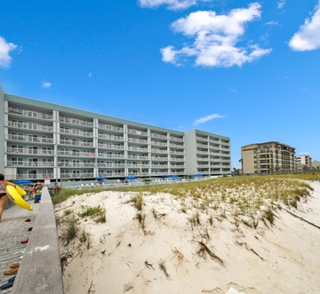 Islander 307 - Once Upon A Tide