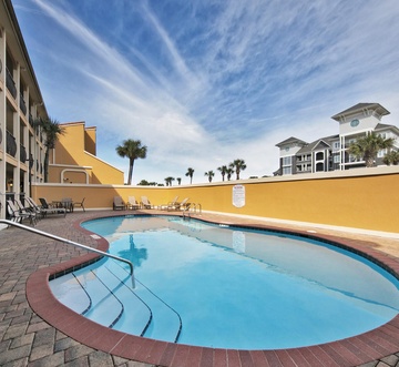 Coral Reef 25 - Coral Reef Retreat