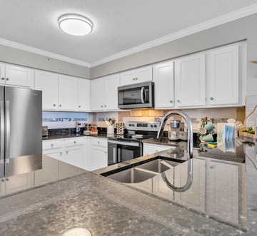 Terrace at Pelican Beach 606 - Three Little Fish