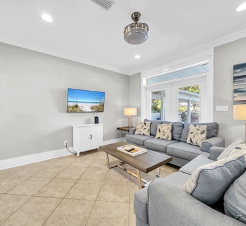 Saltwater Social Club