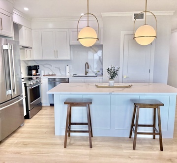 Emerald Hill #3 - Villa by the Sea