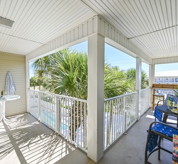 Grand Caribbean 310 - The Surf Shack