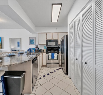 Emerald Towers West 2003 - Beachfront Blessings