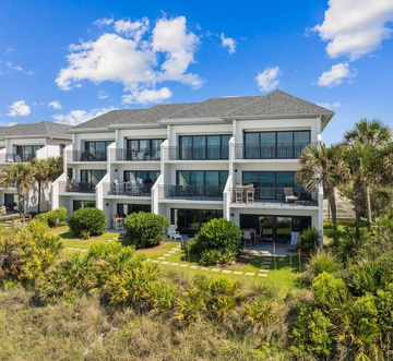 Emerald Hill #3 - Villa by the Sea