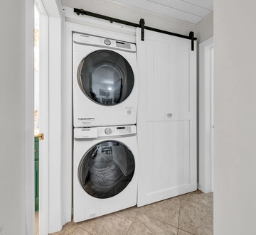 Tradewinds 21 - Coastal Charm