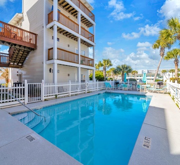 Sunset Cottages 2C - Melrose Place