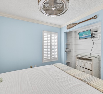 Pelican Beach 1915 - Cloud Nine