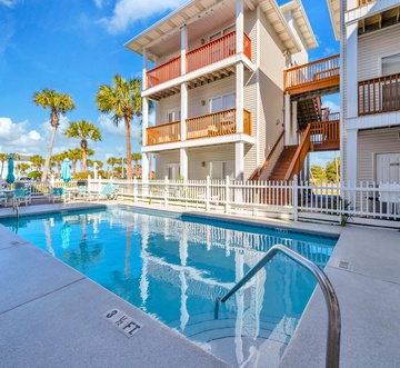 Sunset Cottages 2C - Melrose Place