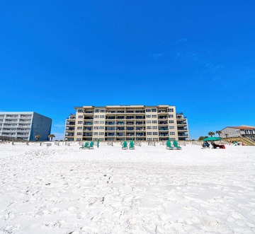 Emerald Towers West 2003 - Beachfront Blessings