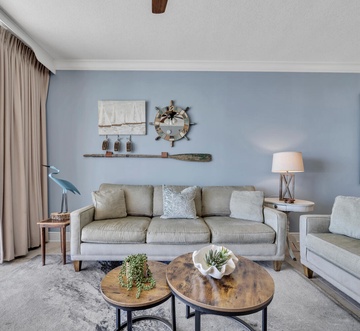 Azure 214 - Paradise Palms