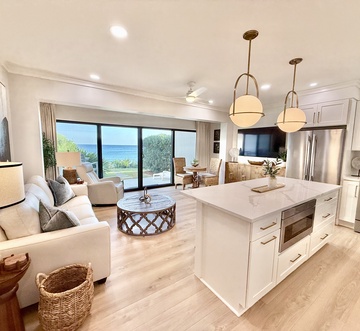 Emerald Hill #3 - Villa by the Sea