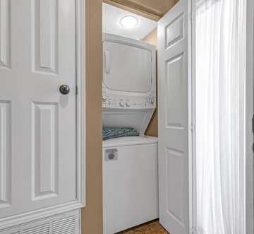 Emerald Towers West 3007 - Sunset Serenity