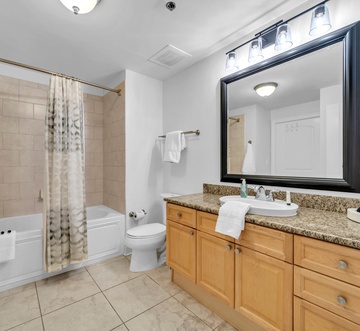 Azure 214 - Paradise Palms