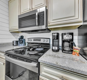 Tradewinds 21 - Coastal Charm