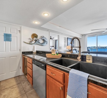 Waterview Towers 505 - Sun-N-Sand Retreat