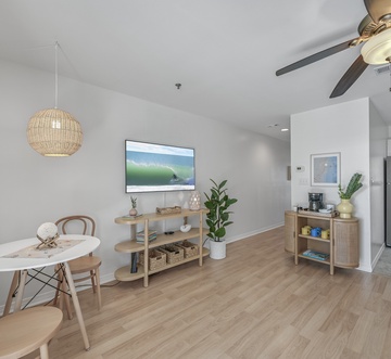 Grand Caribbean 310 - The Surf Shack