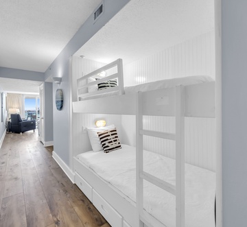 Pelican Beach 604 - Shore Thing