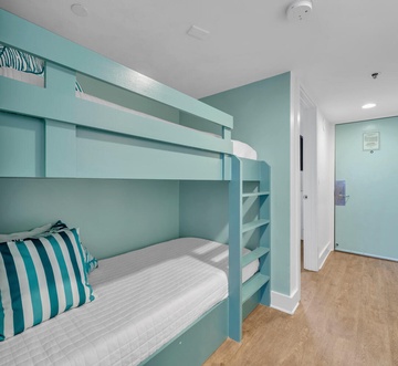 Sundestin 502 - Latitude Adjustment