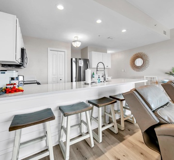 Beach Resort 401 - Blue View