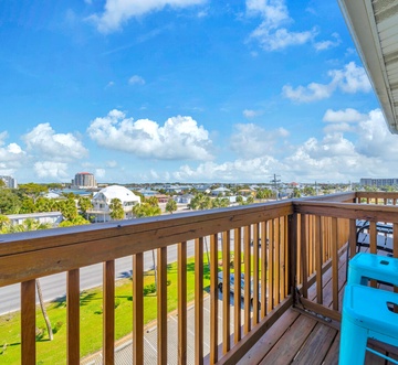 Sunset Cottages 2C - Melrose Place