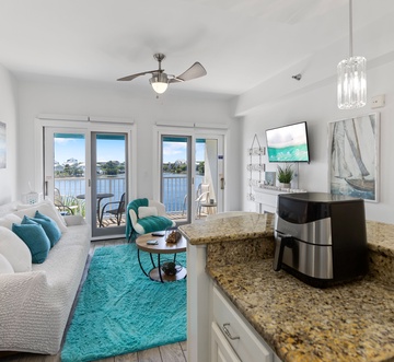 Carillon Inn 313