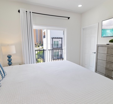 Villas at Laguna Beach 4