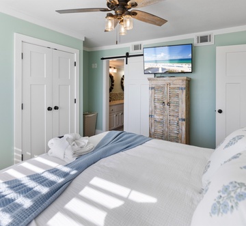 Pinnacle Port Penthouse