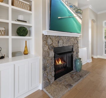 122 Kelly St
