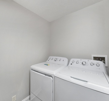 Calypso 108W- VIP Parking