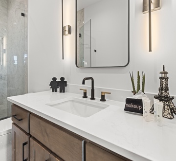 214 Toledo Place