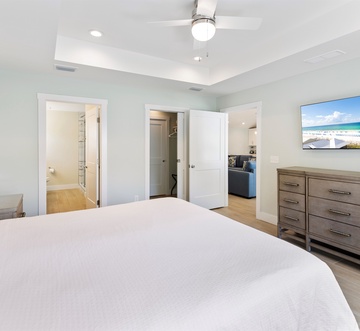 Laguna Breeze