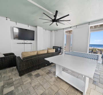 330 Beachside Dr