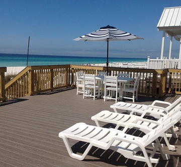 Honey's Beach Cottage