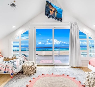Sunset House