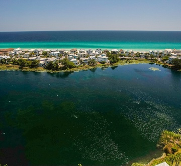 213 Sandyshore Dr