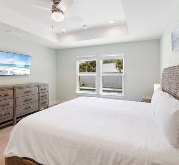 Laguna Breeze