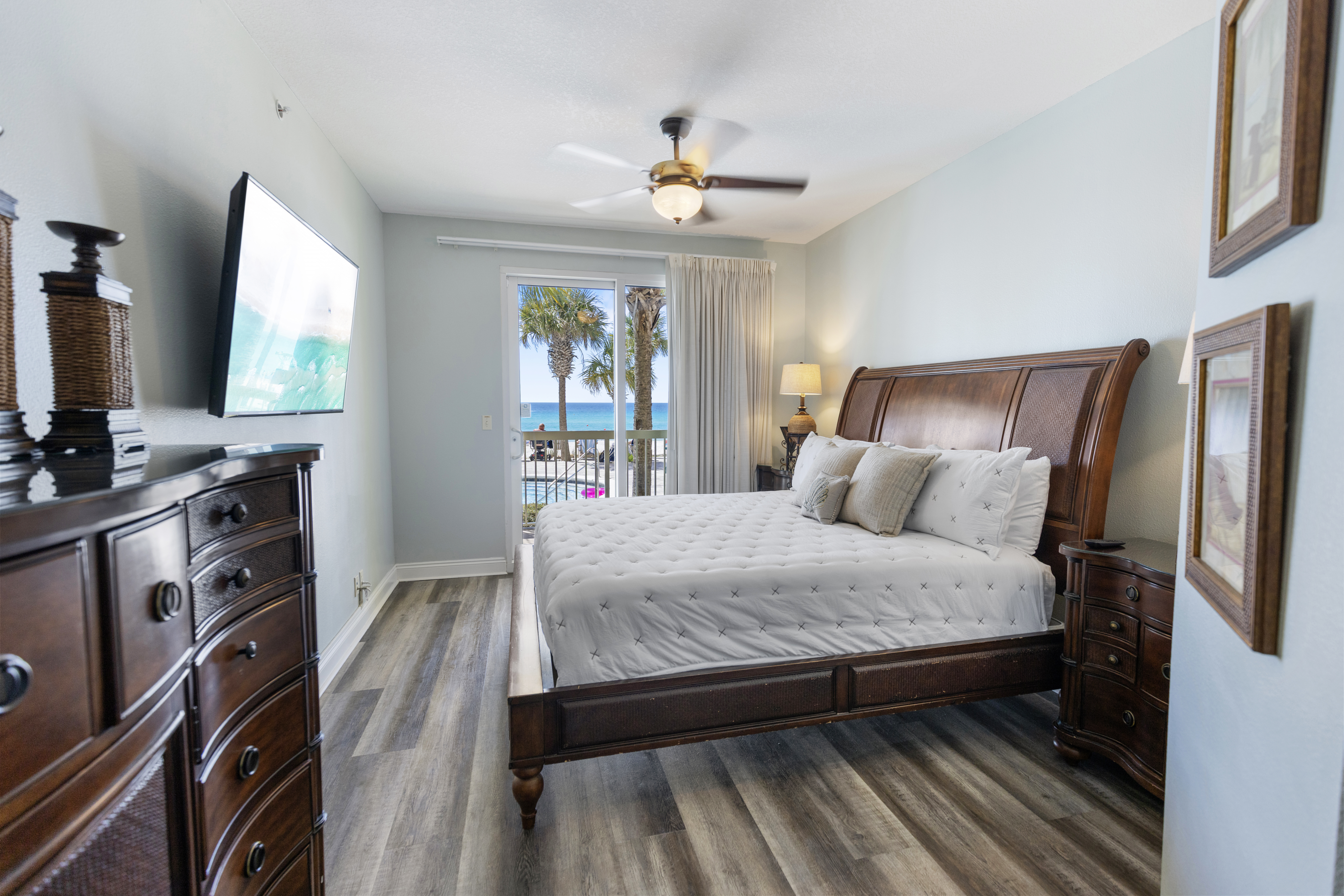 Calypso 108W- VIP Parking