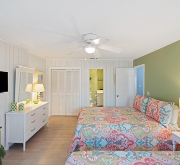 Honey's Beach Cottage