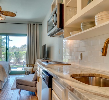 Inn at Seacrest 104