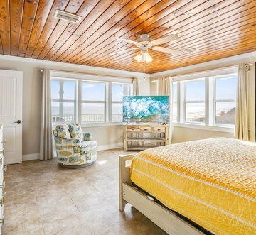 Beach Roost