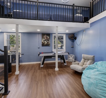 122 Kelly St