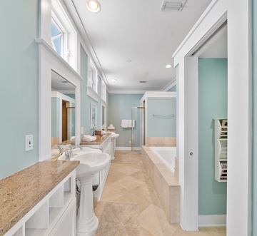 Shangri-La at Carillon Beach