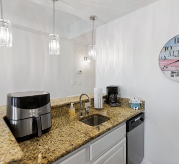 Carillon Inn 313