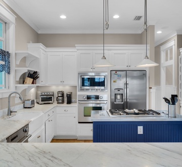 114 Parkshore Drive